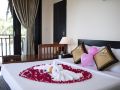 hon-rom-central-beach-resort