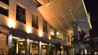 zhongwei-jinzhou-green-lake-hotel