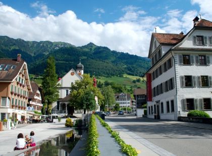 Hotel Kreuz Sachseln by b_smart