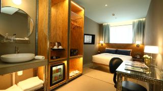 ind-hotel