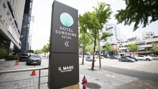 sunshine-hotel