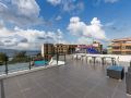 mountain-behide-seaview-hostel