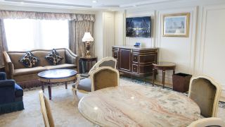 new-orient-landmark-hotel