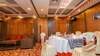 golden-spring-hotel
