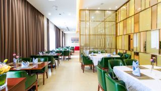 cimc--elite-apartment-songshan-lake-huawei-store