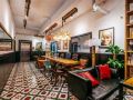 poshpacker-flipflop-youth-hostel-taikoo-li-chunxi-road-metro-station