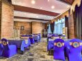 24-north-latitude-theme-hotel