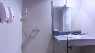 sylvia-hotel-and-resort-komodo