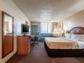 quality-inn-shawnee