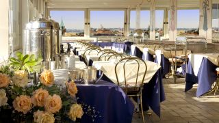 marcella-royal-hotel-rooftop-garden