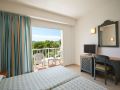 invisa-hotel-es-pla-adults-only