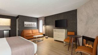 days-inn-by-wyndham-toronto-west-mississauga