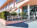 rodeway-inn-near-melrose-ave