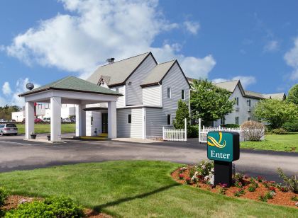 Residences at Solomon Pond