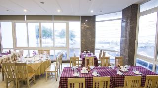 ngoc-hanh-beach-hotel