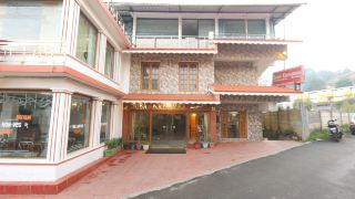 oyo-4936-suba-krishmaa