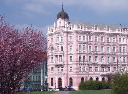 Hotel Opera