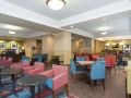 hampton-inn-indianapolis-downtown-across-from-circle-centre