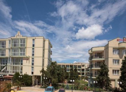 Sunny Day Club Hotel