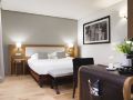 hotel-le-six