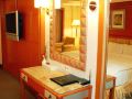 attic-hotel