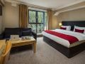 academy-plaza-hotel