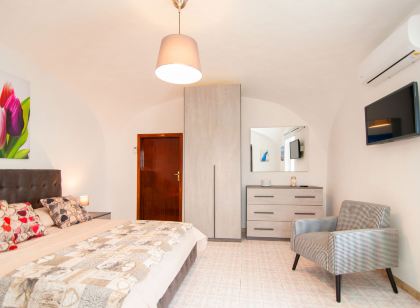 Blue Paradise - Sea View Apartment
