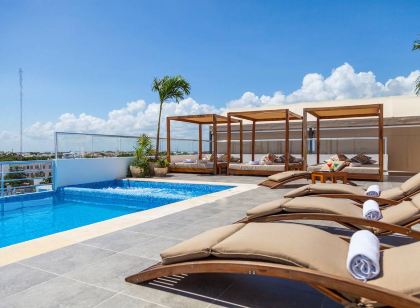 Soho Playa Hotel