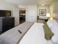 sonesta-simply-suites-orange-county-airport
