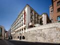 hotel-reina-cristina
