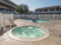 ez-8-motel-old-town