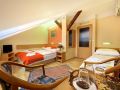hotel-golden-city-garni
