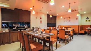 hotel-blue-stone-nehru-place