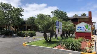 ramada-by-wyndham-near-seaworld-mission-beach