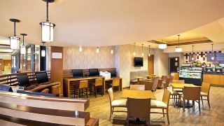 sheraton-grand-chicago-riverwalk