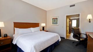 embassy-suites-by-hilton-lexington-uk-coldstream