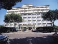 hotel-aris-garden