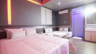 h-hotel
