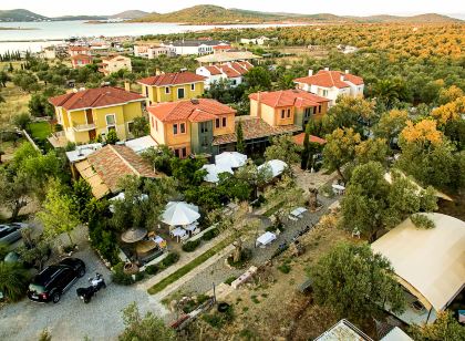 Cunda Battalos Kucuk Hotel