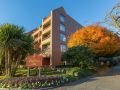 the-embassy-inn