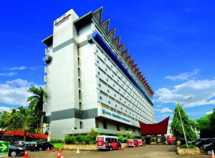 Danau Toba Hotel International