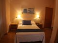 hostal-santa-cruz