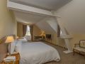 hotel-restaurant-de-la-poste-and-du-lion-d-or