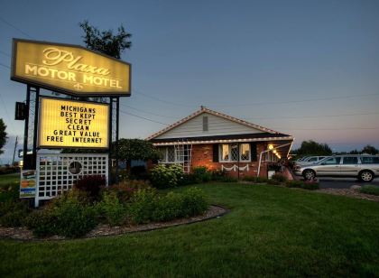 Plaza Motor Motel