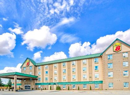 Four Points by Sheraton Vaughan