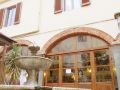 hostel-archi-rossi