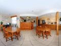 days-inn-by-wyndham-russell