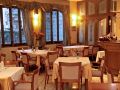 hotel-peristil