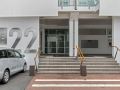 perfect-location-viaduct-harbour-cbd