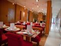 westside-arc-de-triomphe-hotel